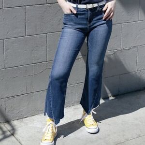 ética | Micki Crop Flare Jean